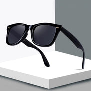 Siyah Erkek Güneş Gözlük Amerikan Çapraz Kesim