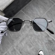 Minyon Model Kadın Güneş Gözlük